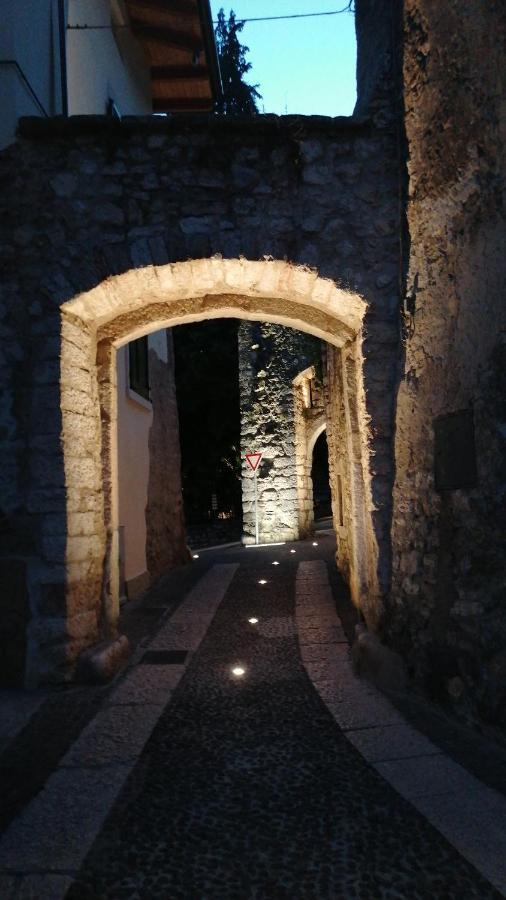 Castle Rhythm Inn Arco Luaran gambar